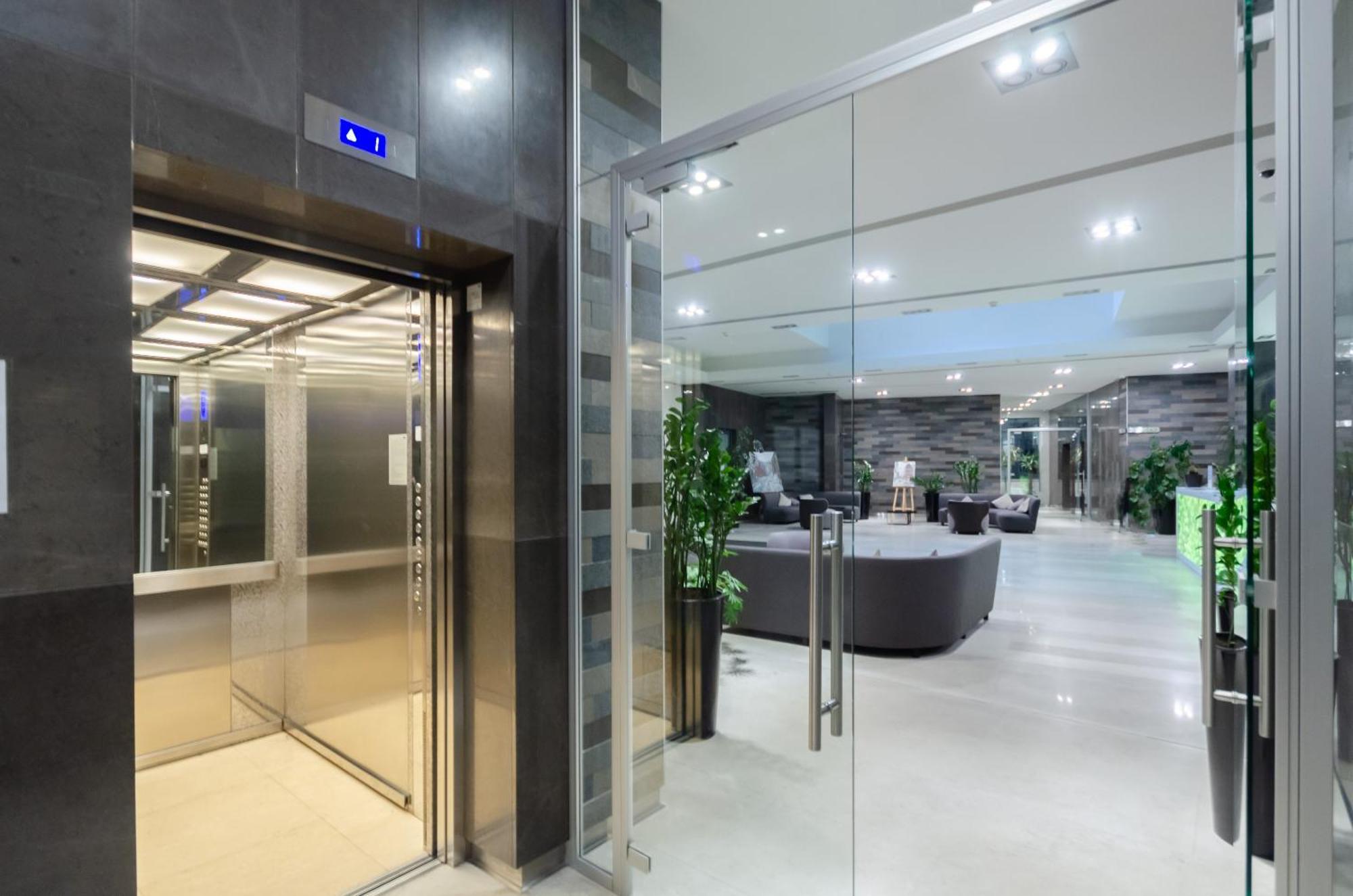 Petrovdom Apartments 267-373 In Rc Central Park, 7 John Mccain Street Kiev Esterno foto