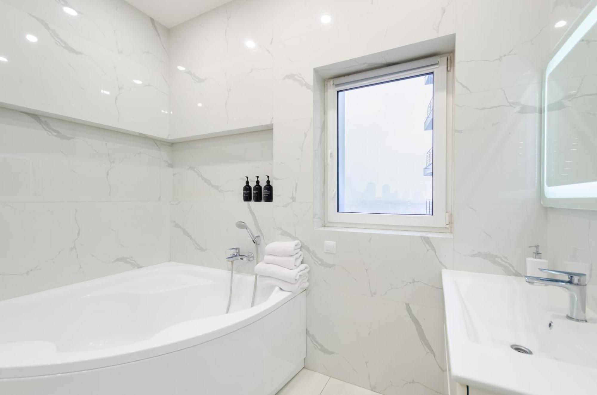 Petrovdom Apartments 267-373 In Rc Central Park, 7 John Mccain Street Kiev Esterno foto